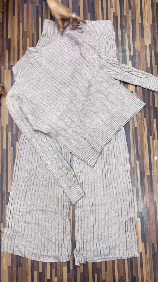Chic Top & Palazzo Co-ords Set – Effortless Elegance - Image 4