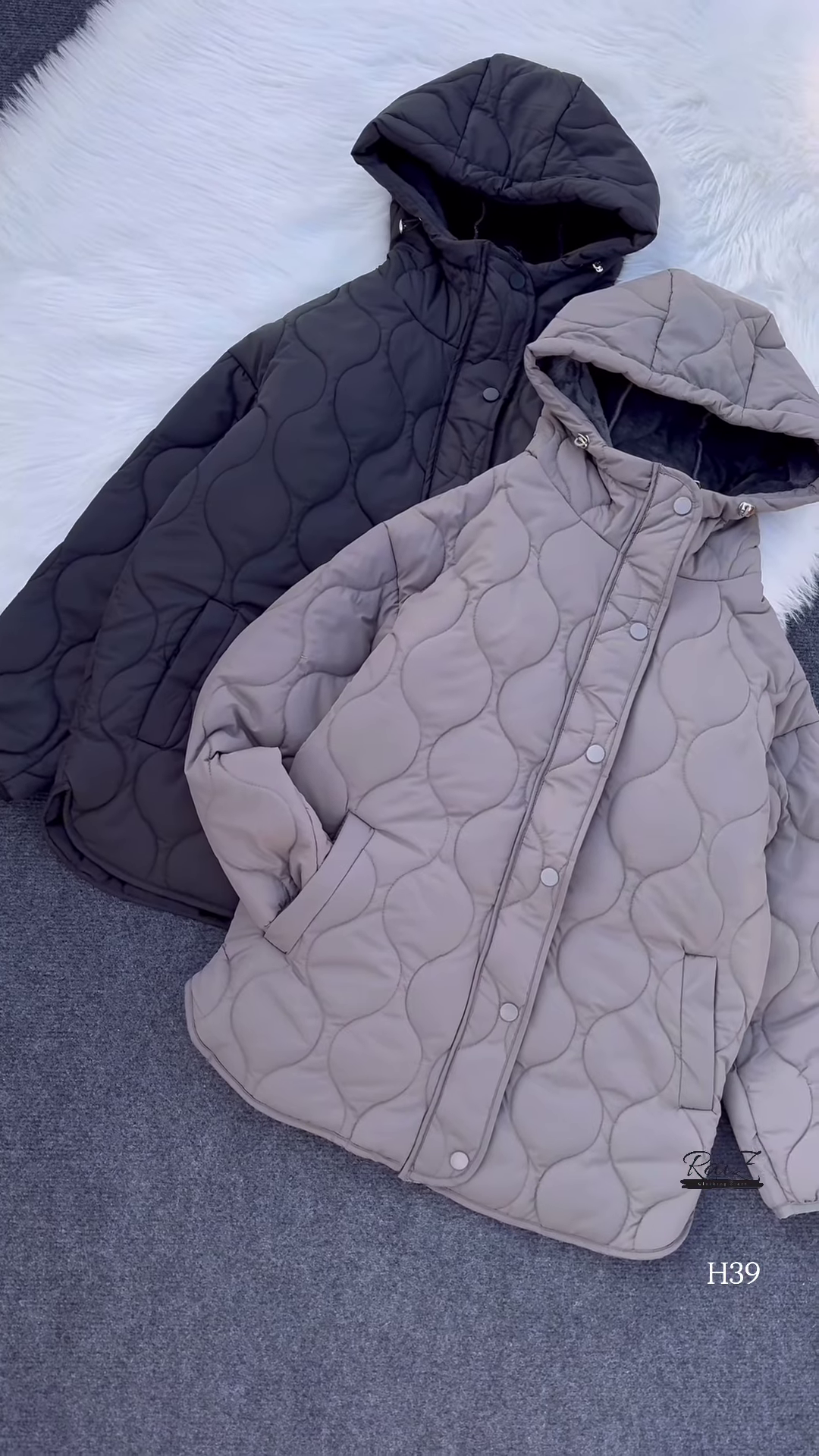 Wave-Quilt Puffer Parka – Warm, Lightweight, and Weather-Ready ❄️� - Image 4